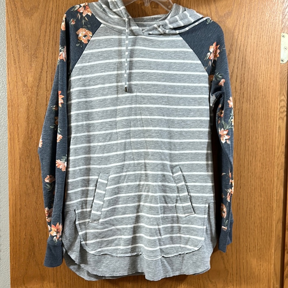 Maurices dress hoodie size S